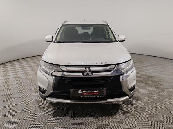Mitsubishi Outlander III Рестайлинг 2 с пробегом 2016 года, цена 1 599 000 рублей, 176266 км, внедорожник, Автокод Объявления