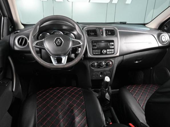 Renault Logan II Рестайлинг с пробегом 2020 года, цена 749 000 рублей, 121008 км, седан, Автокод Объявления