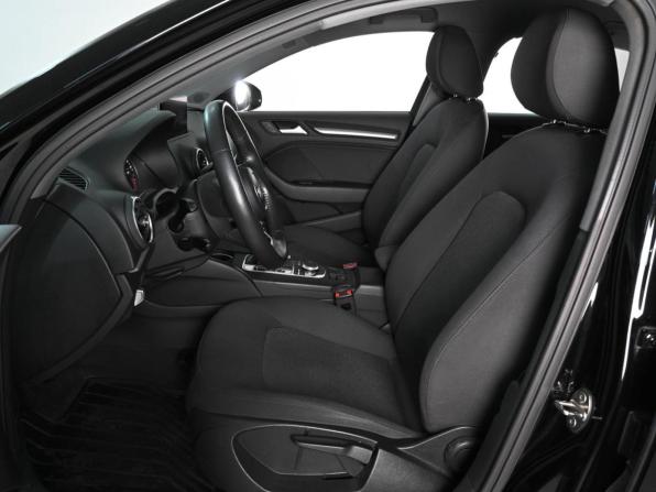 Audi A3 III (8V) Рестайлинг с пробегом 2017 года, цена 1 899 000 рублей, 155451 км, седан, Автокод Объявления