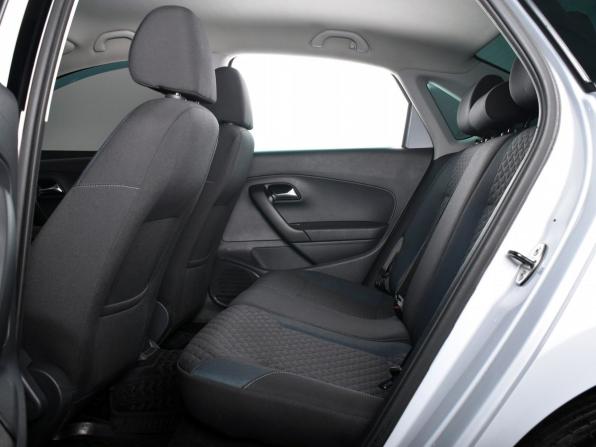 Volkswagen Polo V Рестайлинг с пробегом 2019 года, цена 1 119 999 рублей, 163934 км, седан, Автокод Объявления