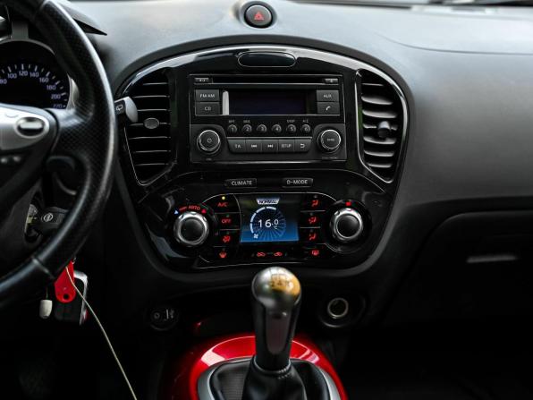 Nissan Juke I с пробегом 2011 года, цена 860 000 рублей, 127340 км, внедорожник, Автокод Объявления