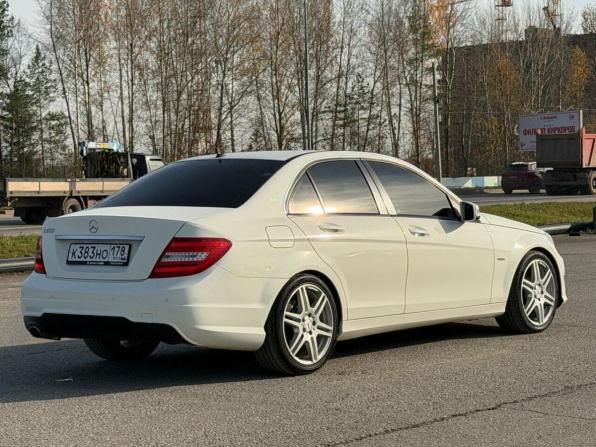 Mercedes-Benz C-Класс III (W204) Рестайлинг с пробегом 2011 года, цена 1 340 000 рублей, 253000 км, седан, Автокод Объявления