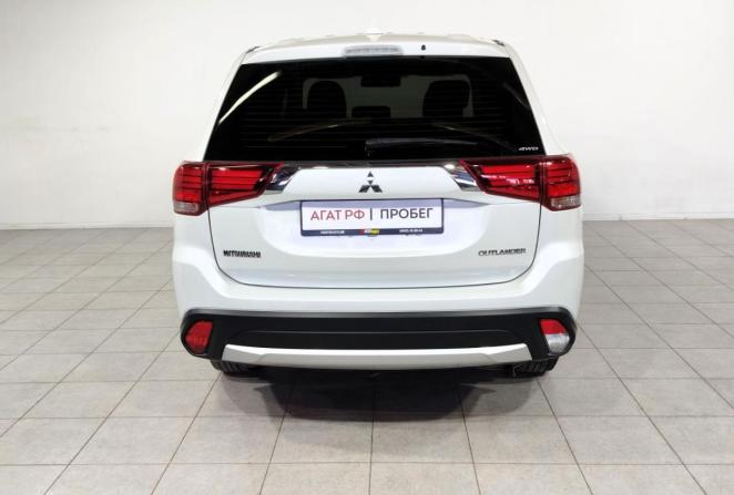 Mitsubishi Outlander III Рестайлинг 2 с пробегом 2018 года, цена 2 100 000 рублей, 164092 км, внедорожник, Автокод Объявления