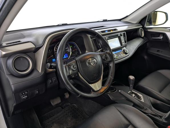Toyota RAV4 IV (XA40) с пробегом 2015 года, цена 1 825 000 рублей, 236892 км, внедорожник, Автокод Объявления