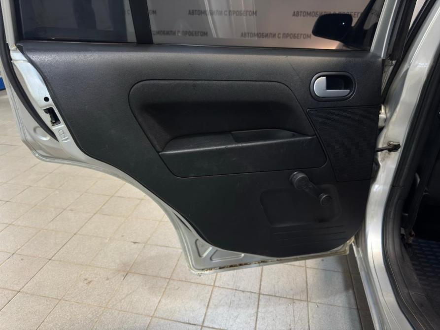 Ford Fusion I Рестайлинг Санкт-Петербург  - изображение 12