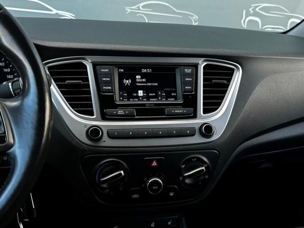 Hyundai Solaris II с пробегом 2019 года, цена 1 314 200 рублей, 135088 км, седан, Автокод Объявления