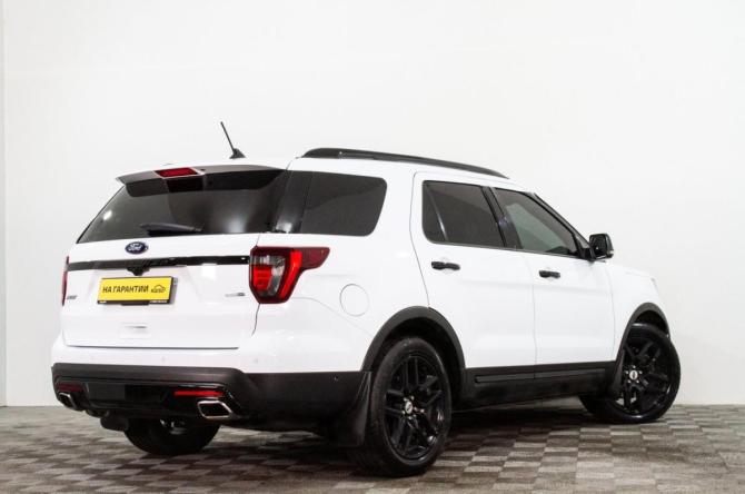 Ford Explorer V Рестайлинг с пробегом 2017 года, цена 2 879 000 рублей, 173000 км, внедорожник, Автокод Объявления