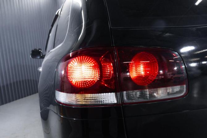Volkswagen Touareg I Рестайлинг с пробегом 2007 года, цена 749 000 рублей, 294491 км, внедорожник, Автокод Объявления