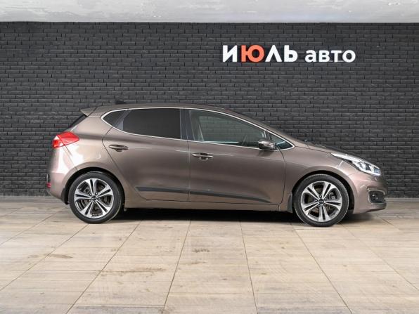 Kia Ceed II Рестайлинг с пробегом 2017 года, цена 1 430 000 рублей, 110550 км, хэтчбек, Автокод Объявления