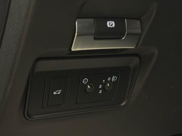 Land Rover Range Rover Evoque II с пробегом 2019 года, цена 2 900 000 рублей, 140400 км, внедорожник, Автокод Объявления