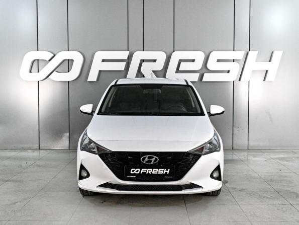 Hyundai Solaris II Рестайлинг с пробегом 2022 года, цена 1 389 000 рублей, 129163 км, седан, Автокод Объявления