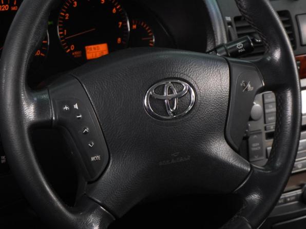 Toyota Avensis II с пробегом 2005 года, цена 729 000 рублей, 326613 км, седан, Автокод Объявления