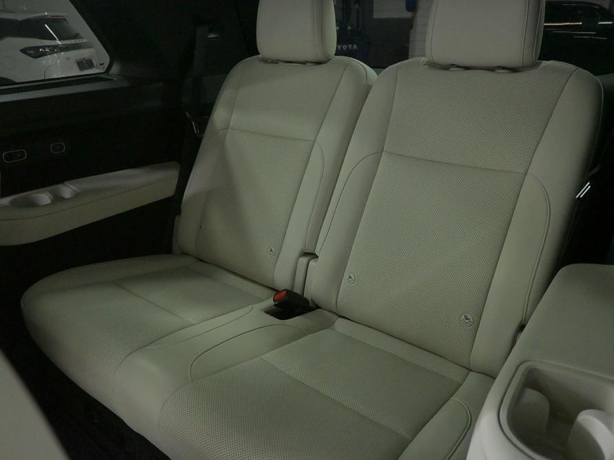 Li Auto (Lixiang) L9 I Рестайлинг Москва  - изображение 17