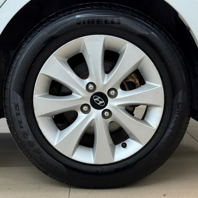 Hyundai Solaris I Рестайлинг Москва  - изображение 14