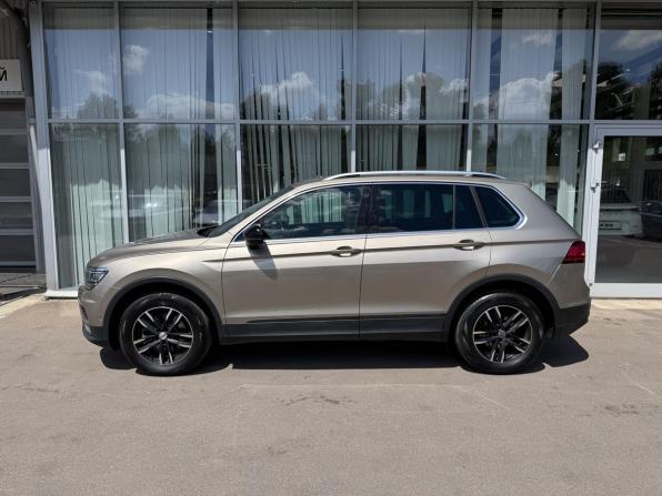 Volkswagen Tiguan II с пробегом 2019 года, цена 2 840 000 рублей, 98874 км, внедорожник, Автокод Объявления