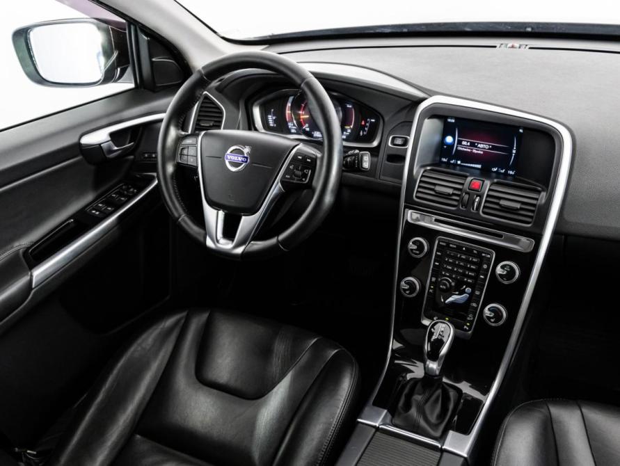 Volvo XC60 I Рестайлинг Санкт-Петербург  - изображение 15