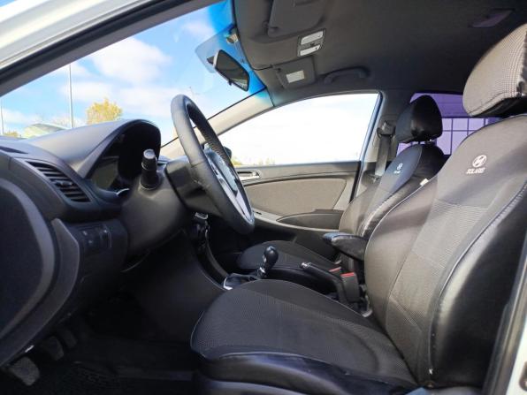 Hyundai Solaris I с пробегом 2013 года, цена 503 000 рублей, 221263 км, седан, Автокод Объявления