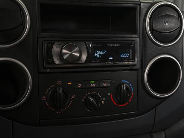 Peugeot Partner II с пробегом 2008 года, цена 688 000 рублей, 145003 км, компактвэн, Автокод Объявления