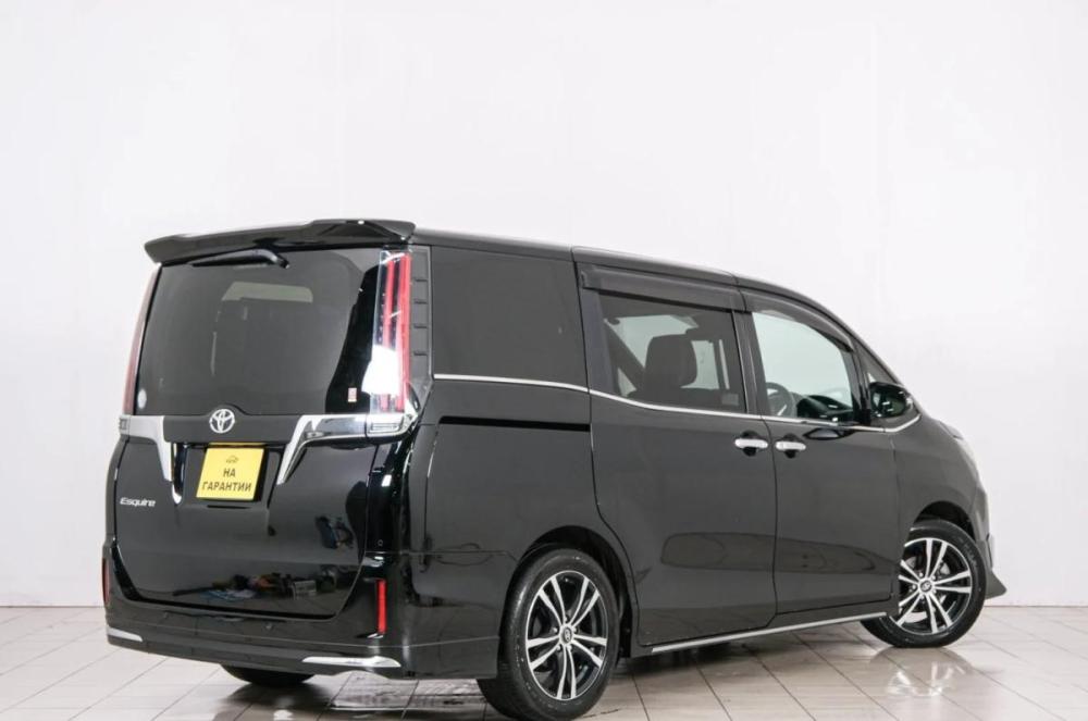Toyota Esquire I Рестайлинг Красноярск  - изображение 7