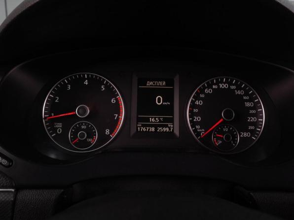Volkswagen Jetta VI с пробегом 2012 года, цена 1 007 000 рублей, 176738 км, седан, Автокод Объявления