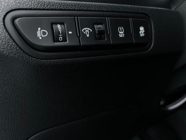 Kia Rio IV с пробегом 2019 года, цена 1 445 000 рублей, 98900 км, седан, Автокод Объявления
