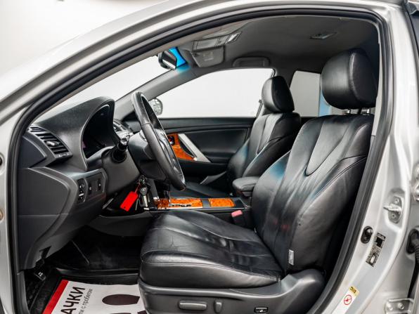Toyota Camry VI (XV40) Рестайлинг с пробегом 2009 года, цена 1 250 000 рублей, 316201 км, седан, Автокод Объявления