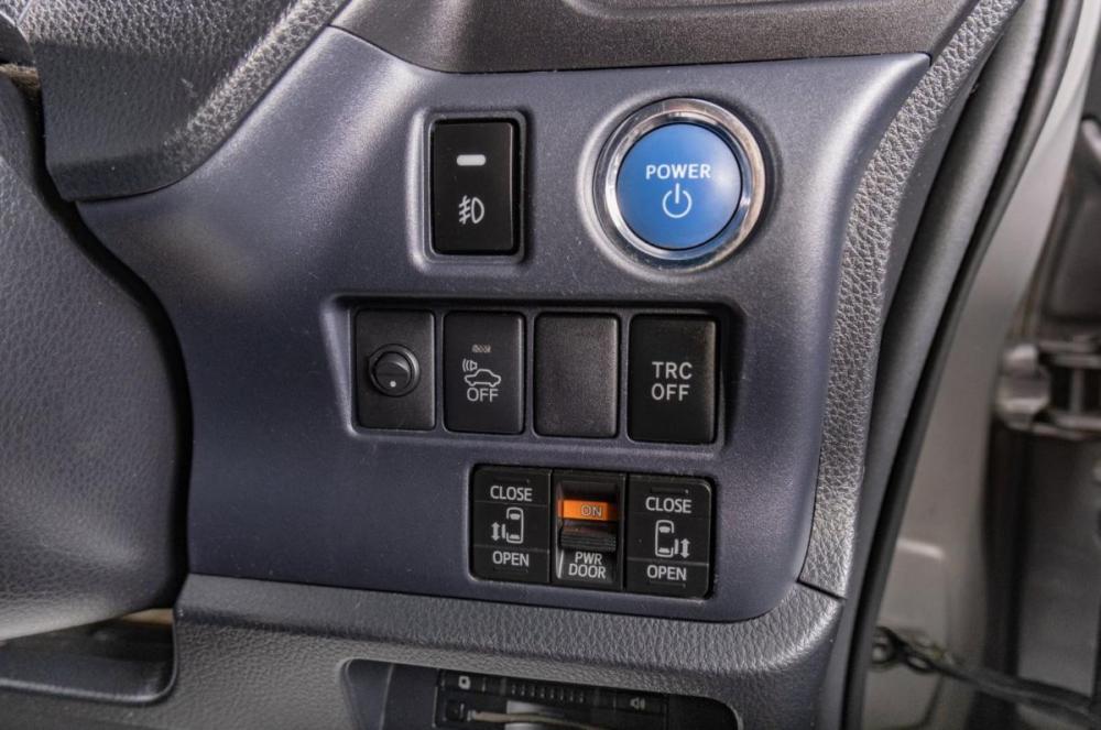 Toyota Noah III (R80) Томск  - изображение 17
