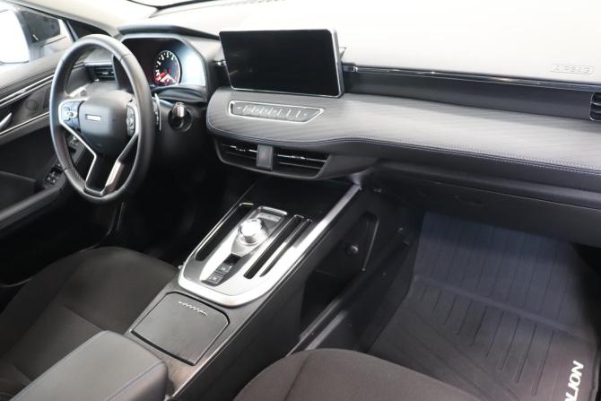 Haval Jolion I Рестайлинг с пробегом 2025 года, цена 2 082 000 рублей, 11378 км, внедорожник, Автокод Объявления