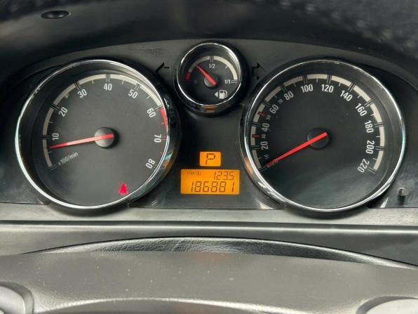 Opel Antara I с пробегом 2008 года, цена 865 000 рублей, 187000 км, внедорожник, Автокод Объявления