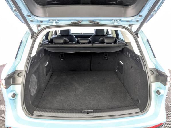 Voyah Free I Рестайлинг с пробегом 2023 года, цена 4 200 000 рублей, 11502 км, внедорожник, Автокод Объявления