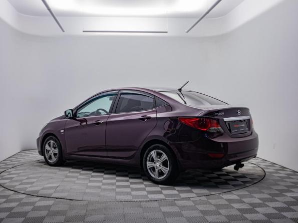 Hyundai Solaris I с пробегом 2012 года, цена 620 000 рублей, 201389 км, седан, Автокод Объявления