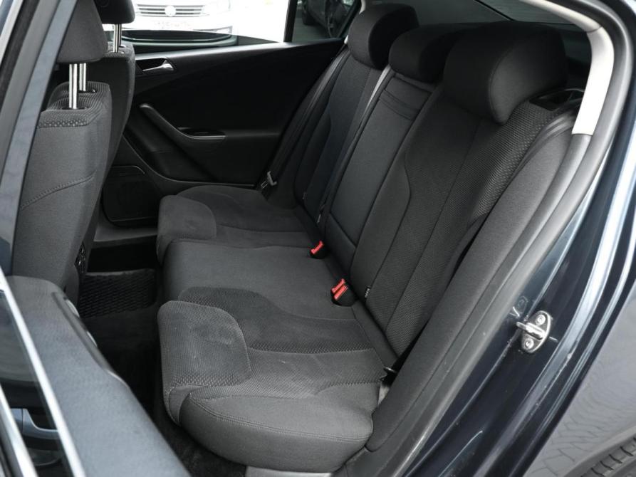Volkswagen Passat B6 Волгоград  - изображение 9
