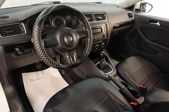 Volkswagen Jetta VI Рестайлинг с пробегом 2014 года, цена 1 019 000 рублей, 220000 км, седан, Автокод Объявления