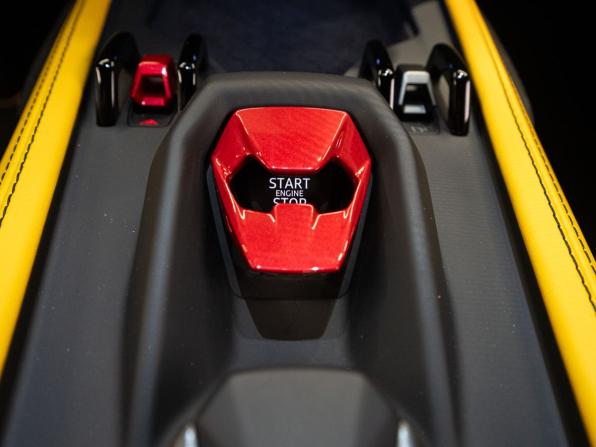 Lamborghini Temerario с пробегом 2026 года, цена 54 500 000 рублей, 30 км, купе, Автокод Объявления