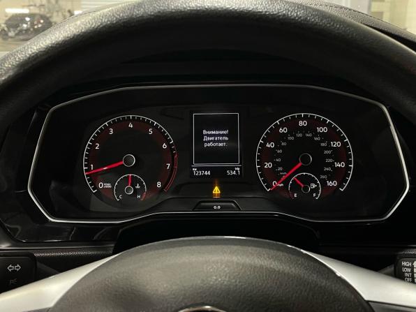 Volkswagen Jetta VII с пробегом 2019 года, цена 1 230 000 рублей, 123740 км, седан, Автокод Объявления