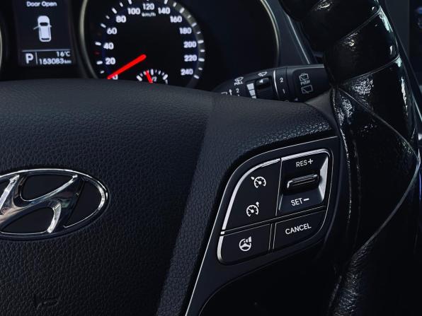 Hyundai Santa Fe III с пробегом 2014 года, цена 1 999 000 рублей, 153081 км, внедорожник, Автокод Объявления