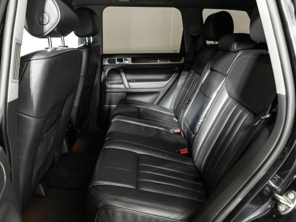 Volkswagen Touareg I Рестайлинг с пробегом 2008 года, цена 1 249 777 рублей, 240000 км, внедорожник, Автокод Объявления