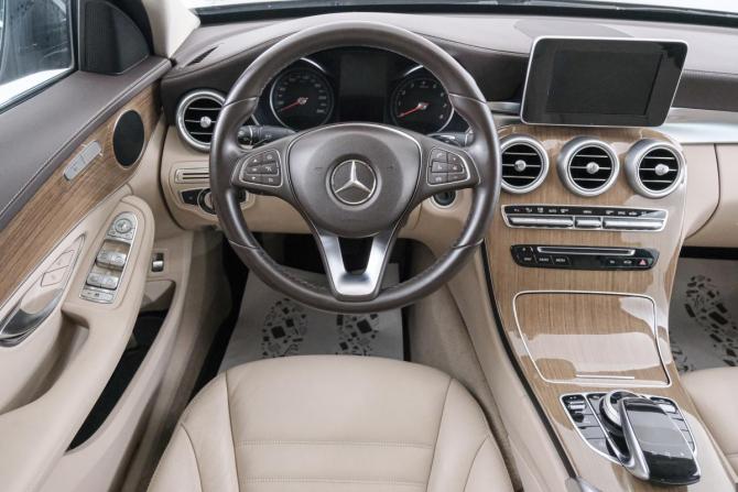 Mercedes-Benz C-Класс IV (W205) с пробегом 2015 года, цена 3 039 000 рублей, 54000 км, седан, Автокод Объявления