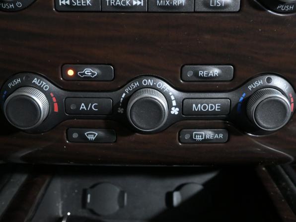 Nissan Pathfinder IV с пробегом 2016 года, цена 1 690 000 рублей, 160586 км, внедорожник, Автокод Объявления