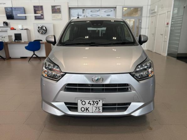 Daihatsu Mira e:S II с пробегом 2021 года, цена 799 000 рублей, 68453 км, хэтчбек, Автокод Объявления