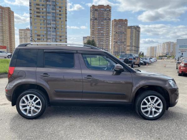 Skoda Yeti I Рестайлинг с пробегом 2015 года, цена 1 095 000 рублей, 153098 км, внедорожник, Автокод Объявления