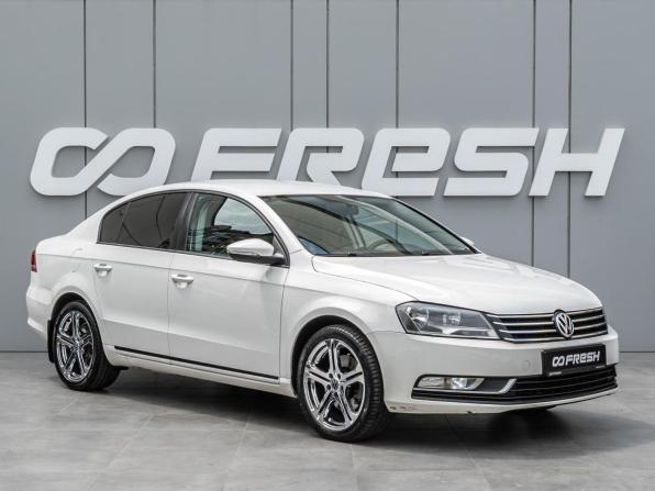 Volkswagen Passat B7 с пробегом 2011 года, цена 825 000 рублей, 193632 км, седан, Автокод Объявления
