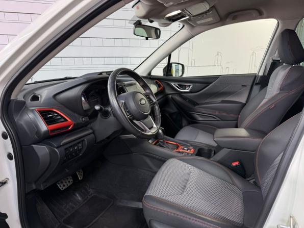 Subaru Forester V с пробегом 2021 года, цена 3 600 000 рублей, 68000 км, внедорожник, Автокод Объявления