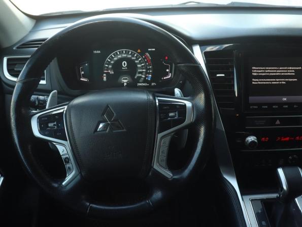 Mitsubishi Pajero Sport III Рестайлинг с пробегом 2022 года, цена 2 940 000 рублей, 298355 км, внедорожник, Автокод Объявления