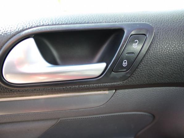 Volkswagen Golf V с пробегом 2007 года, цена 479 000 рублей, 211779 км, хэтчбек, Автокод Объявления