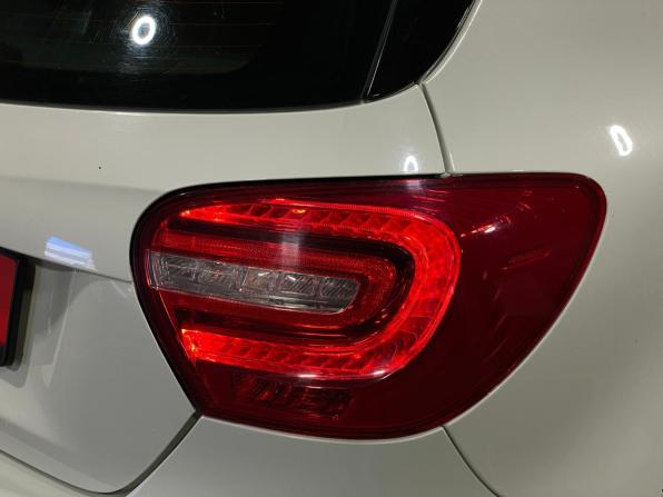 Mercedes-Benz A-Класс III (W176) с пробегом 2014 года, цена 1 300 000 рублей, 249850 км, хэтчбек, Автокод Объявления