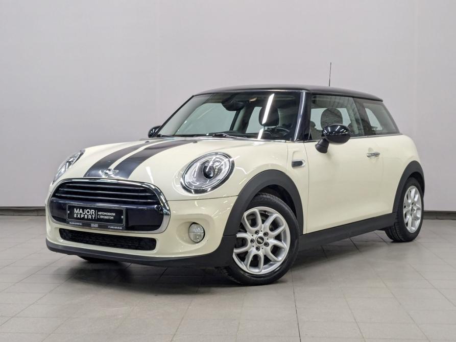 Mini Hatch III (F55/F56) Москва  - изображение 1