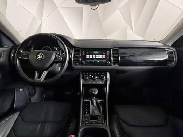 Skoda Kodiaq I с пробегом 2018 года, цена 2 095 000 рублей, 240626 км, внедорожник, Автокод Объявления