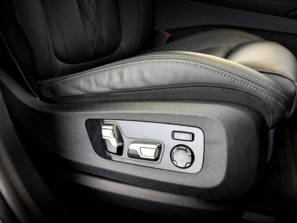 BMW X6 III (G06) Рестайлинг с пробегом 2023 года, цена 11 750 000 рублей, 32780 км, внедорожник, Автокод Объявления