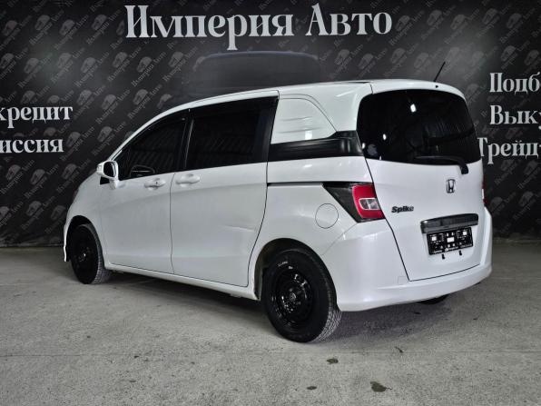 Honda Freed I Рестайлинг с пробегом 2014 года, цена 970 000 рублей, 166500 км, компактвэн, Автокод Объявления
